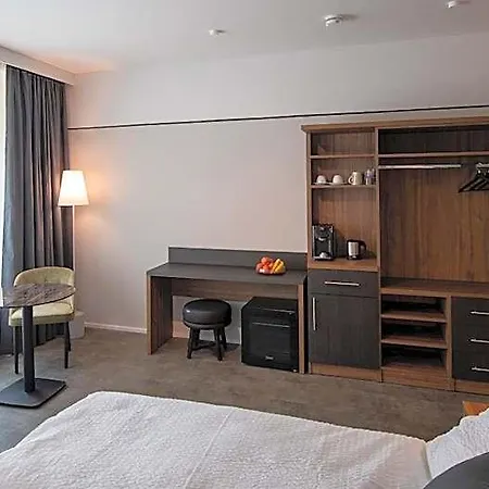 Metropol & 3* Tübingen