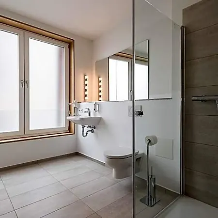 Metropol & 3* Tübingen