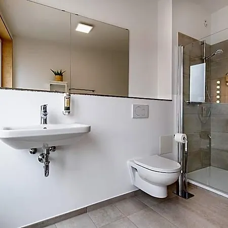 Metropol & 3* Tübingen