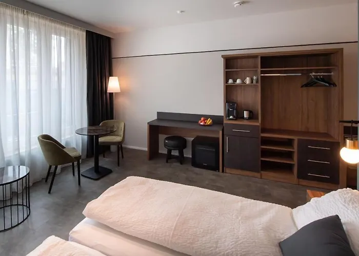 Metropol & Tuebingen